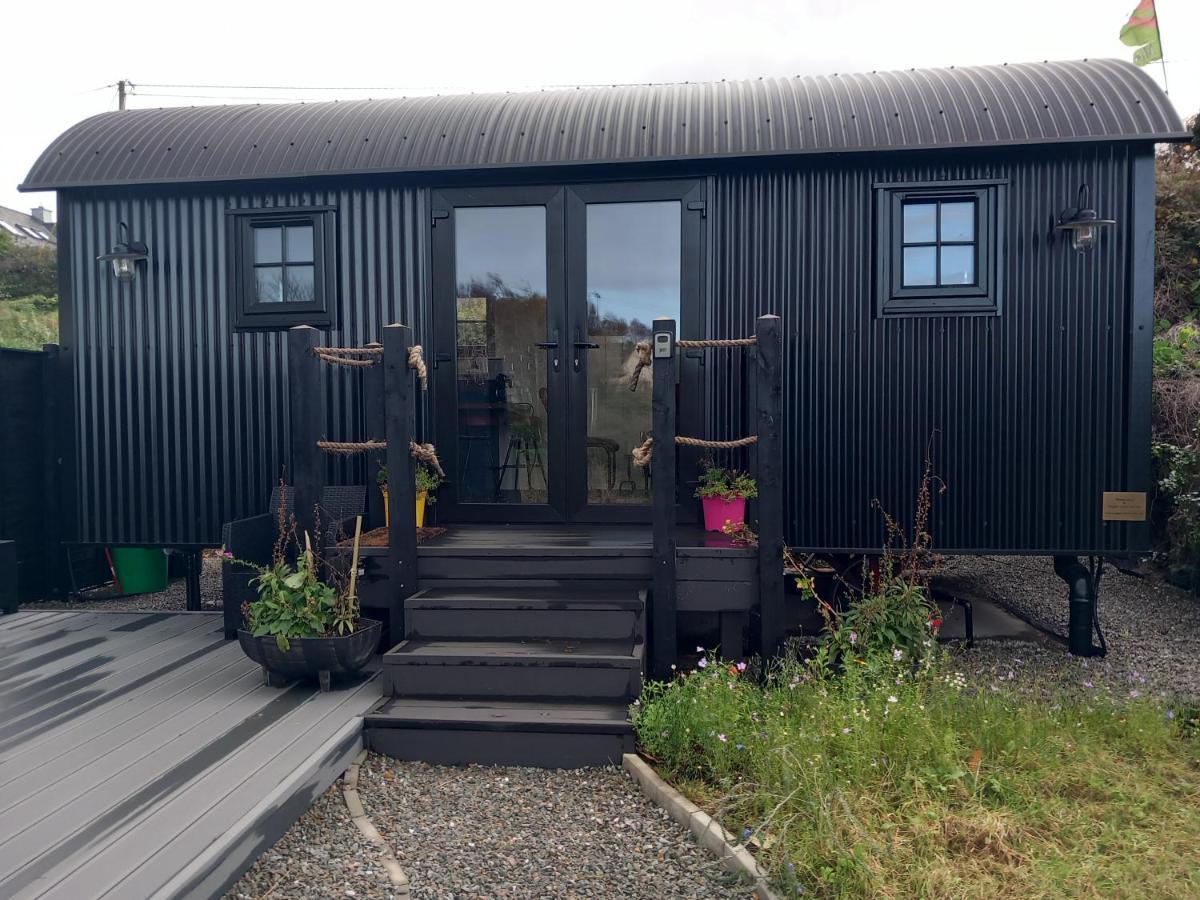 Delightful Shepherds Hut Westport Extérieur photo